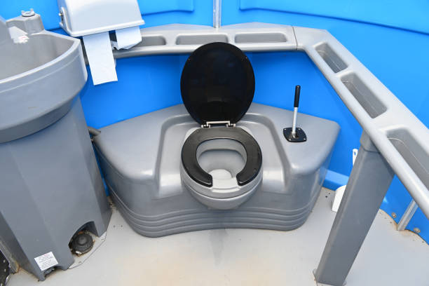 Portable Toilet Options We Offer in Leland, NC